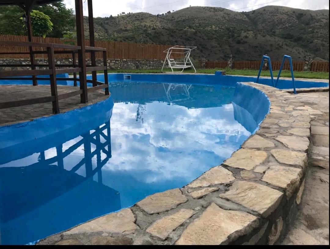 Vila Nika Veles Luaran gambar